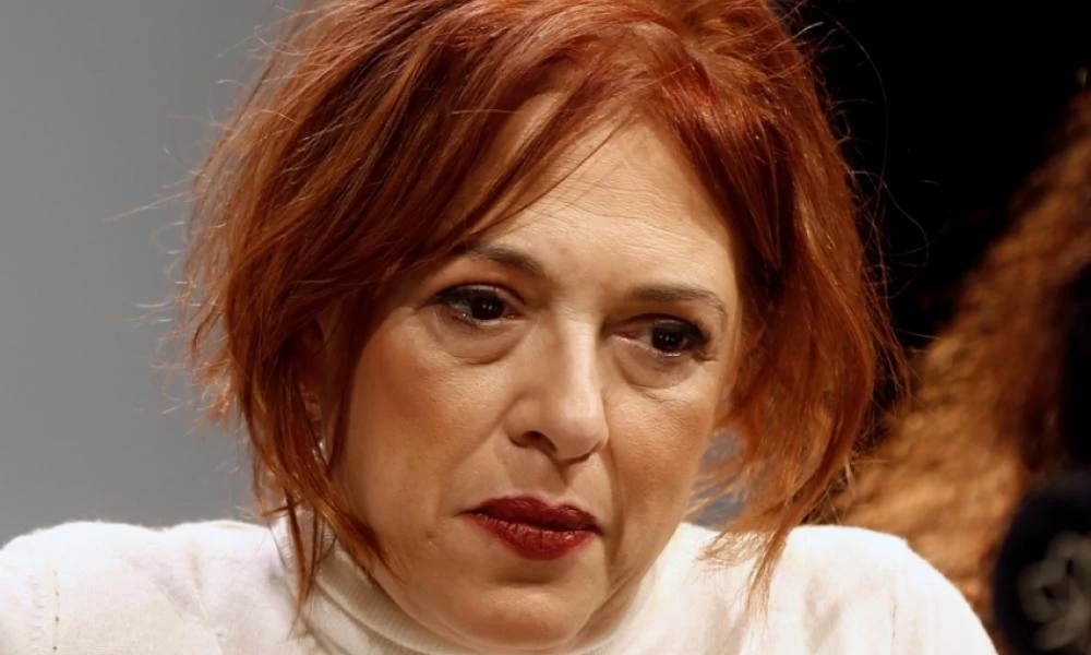 Έξαλλη η Ελένη Ράντου: "Ούτε την παραμονή στο σπίτι δεν μπορείτε να μας εξασφαλίσετε"